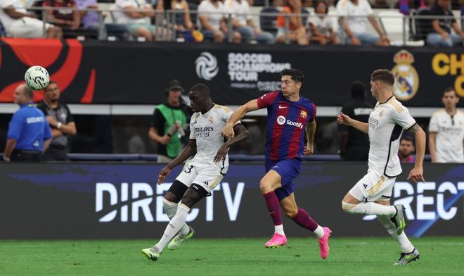 Todo lo que no se ha visto del clásico Barça - Madrid en Dallas