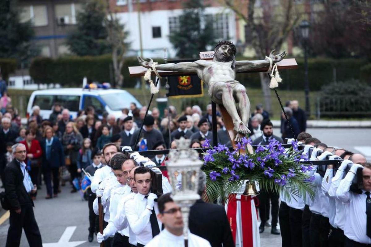 Dos procesiones y una sola fe