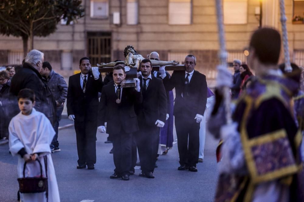 Vía Crucis de la Hermandad de Los Estudiantes