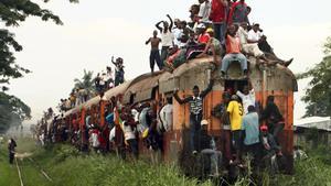 Desenes de morts en un accident de tren a la República del Congo