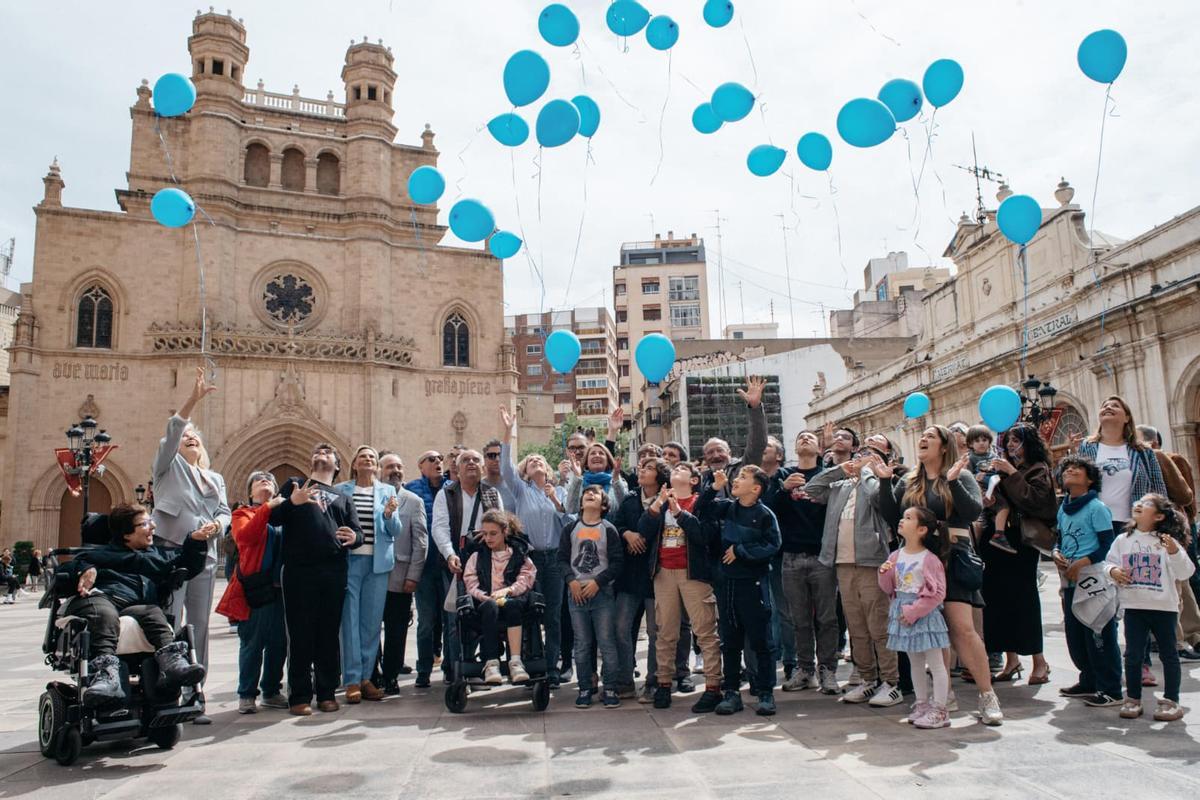 La celebración ha tenido lugar en la plaza Mayor de Castelló