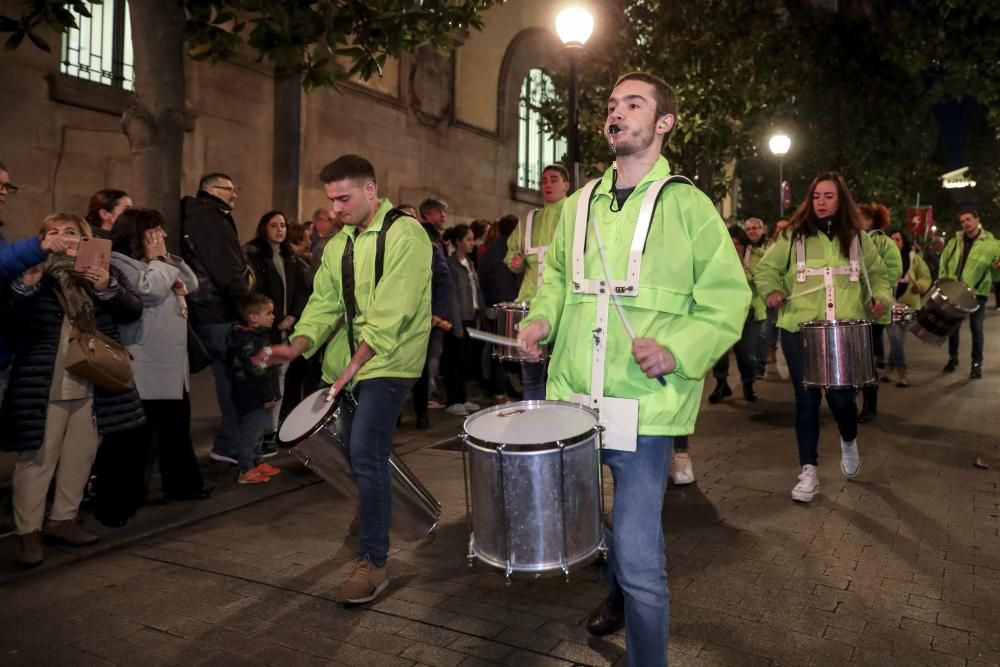 Fiesta del Antroxu en Gijón y disfraz de Pelayo