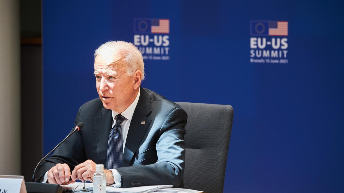 El president dels Estats Units, Joe Biden, durant la cimera UE-EUA