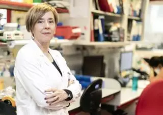 “Además de la exposición al sol, se estudia la relación de la dieta y la microbiota con el melanoma”