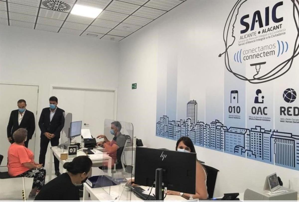 Barcala y Peral en el SAIC