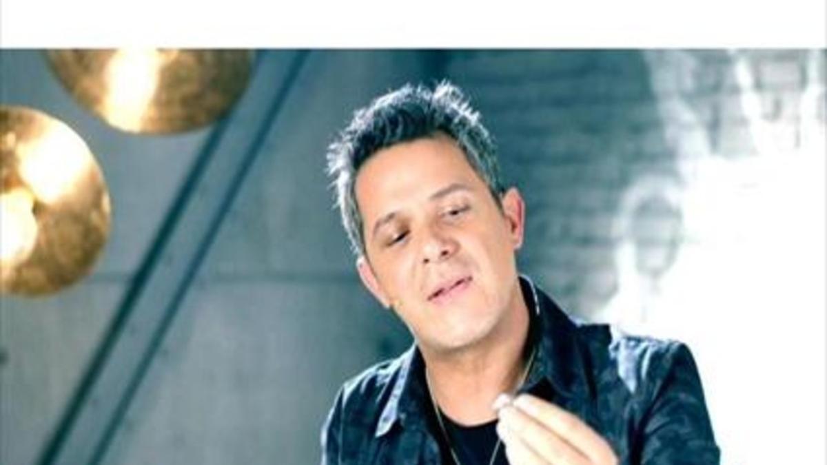 Alejandro Sanz comparte unas fotos extrañas para dar un consejo