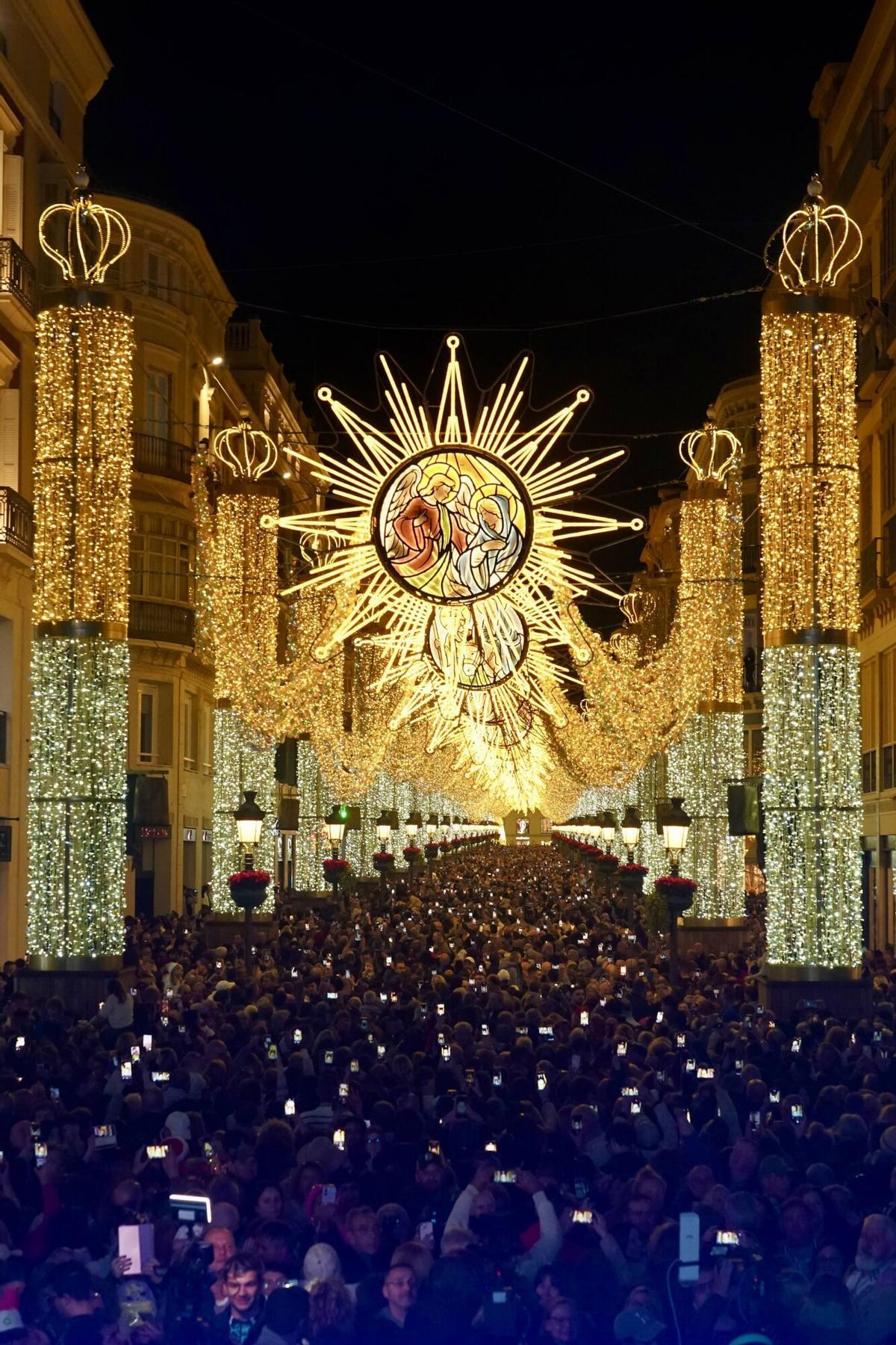 Encendido de las luces de Navidad en Larios
