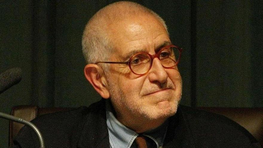 El dramaturgo Ignacio Amestoy, durante una conferencia.