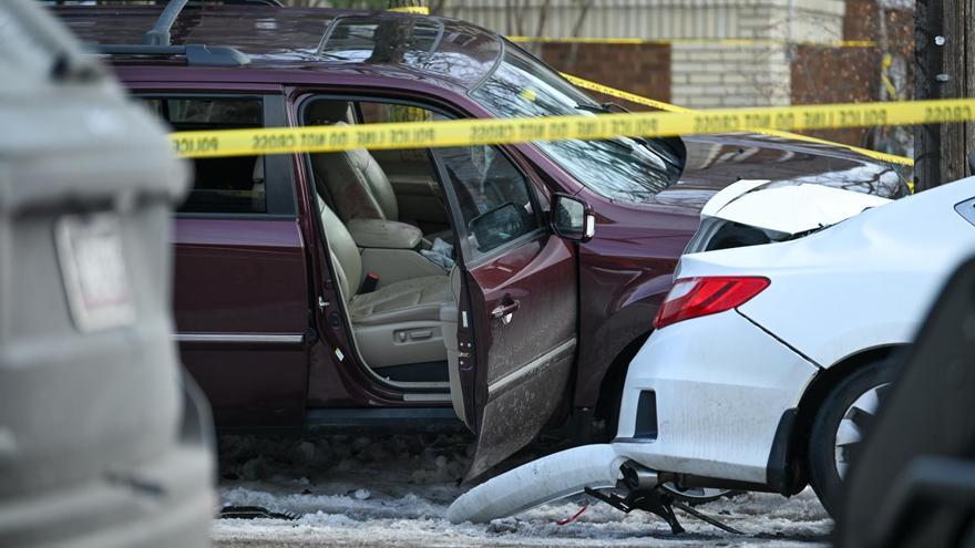 Este es el momento en el que un agente del ICE dispara contra una mujer en Mineápolis