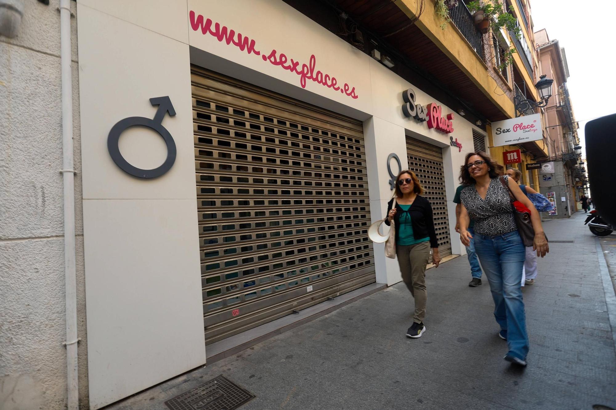 El comercio tradicional desaparece del centro de València por los altos alquileres