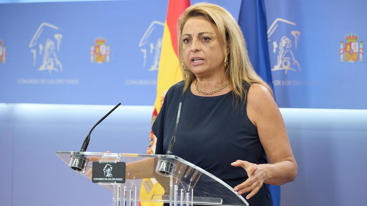 La diputada de Coalición Canaria, Cristina Valido, ofrece una rueda de prensa, en el Congreso de los Diputados, a 21 de agosto de 2023, en Madrid (España).