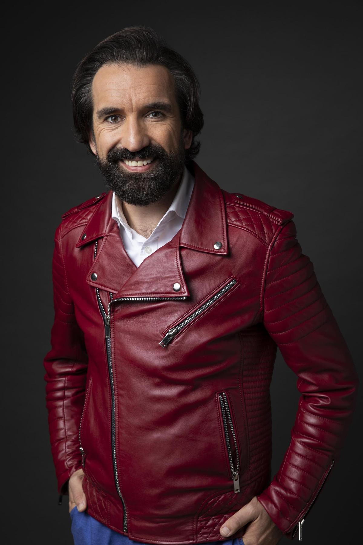 El actor y humorista gallego Miguel Lago, uno de los doce famosos que participarán en 'La Caja Amarilla'.