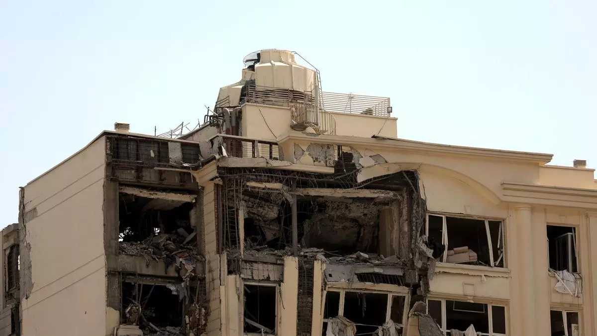 Irán ite la muerte de otros dos altos cargos militares en los ataques de Israel