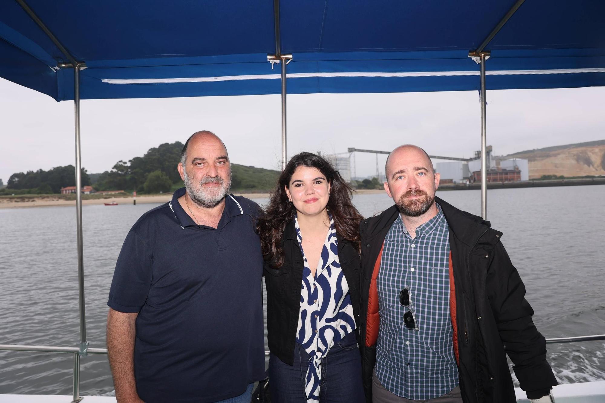 Regresan los paseos en lancha por la ría de Avilés: y hay novedades