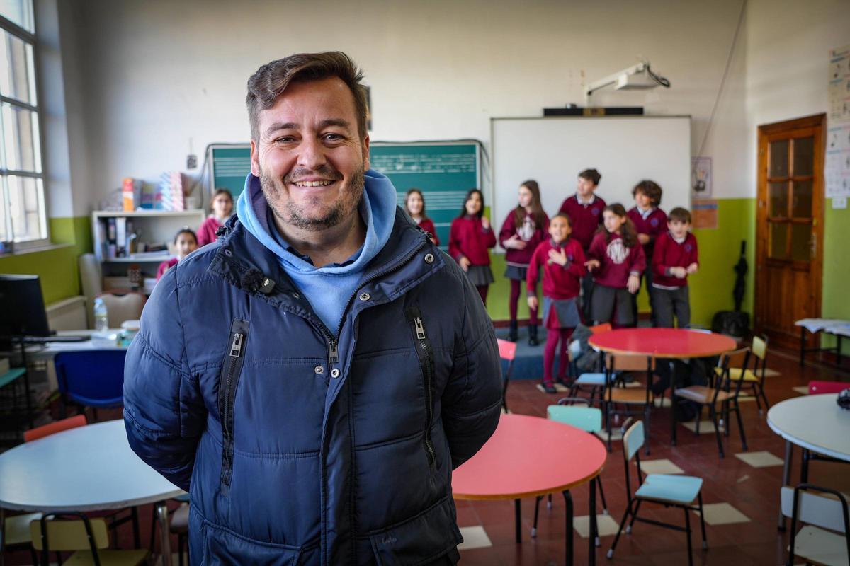 Domingo Cáceres, monitor de la murga infantil 'A la salida te espero'.