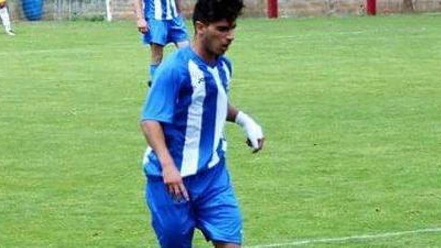 Albert López ha jugat les dues darreres temporades al San Cristóbal