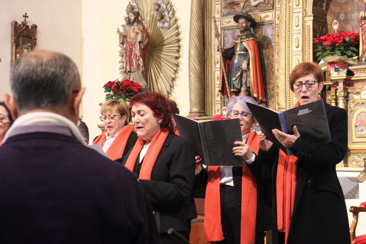 La X edición del concierto de Villancicos llenó de música y público la iglesia de la Asunción en Mombuey