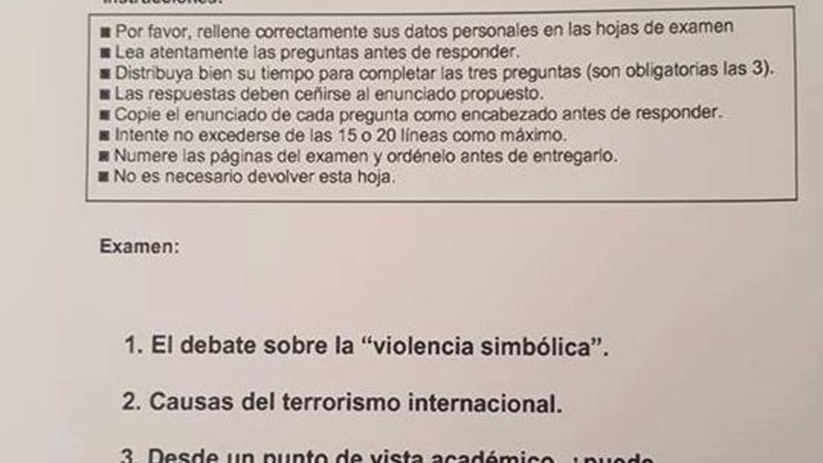 Examen de la UNED en el que se pregunta si los hechos de octubre en Catalunya fueron un golpe de Estado.