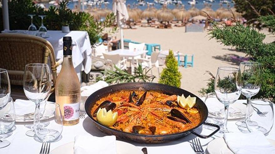Las mejores paellas de Ibiza están en el Restaurante María Luisa
