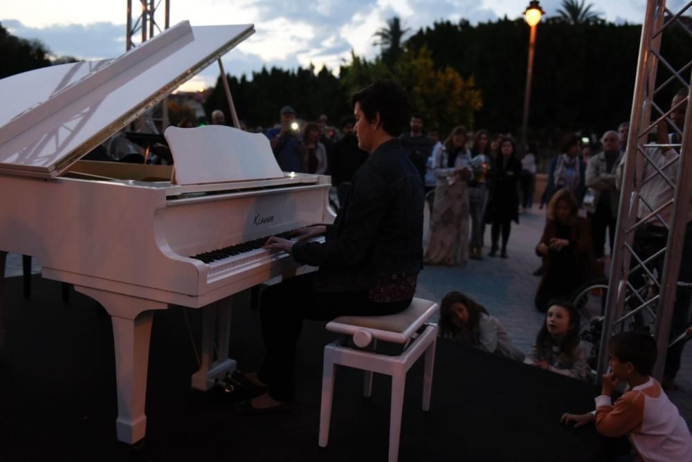 'Pianos en la calle' Paseo Escultor González Moreno