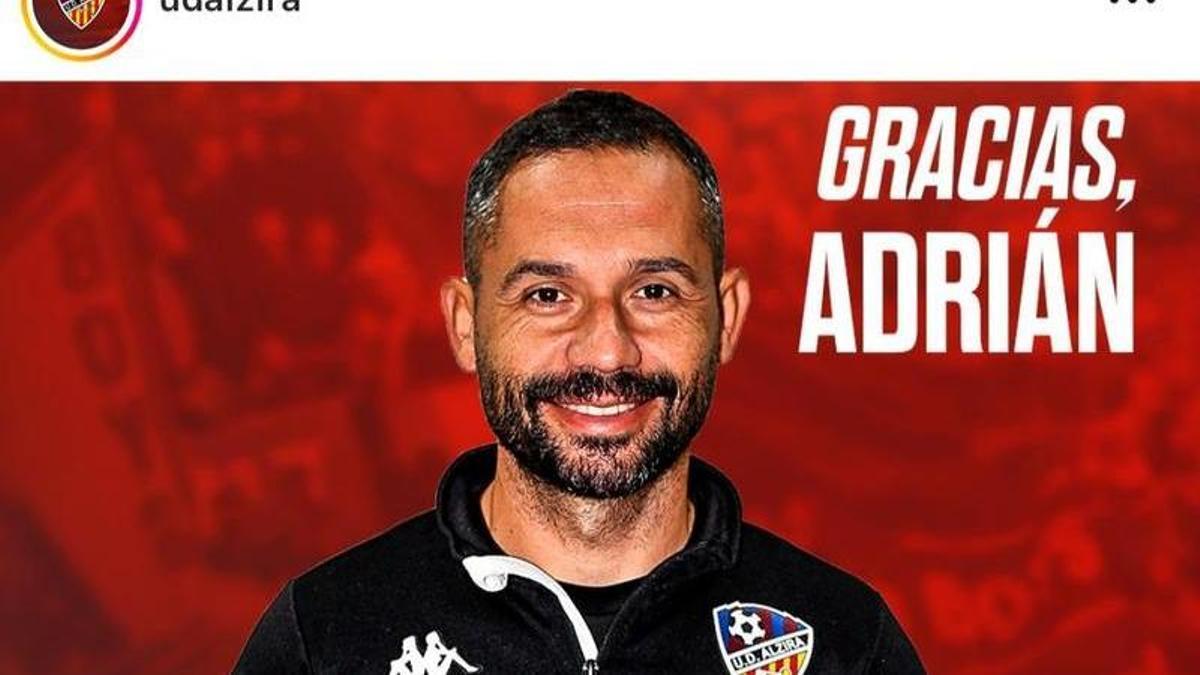 Adrián Ferrandis ha dejado de ser este lunes entrenador del Alzira.