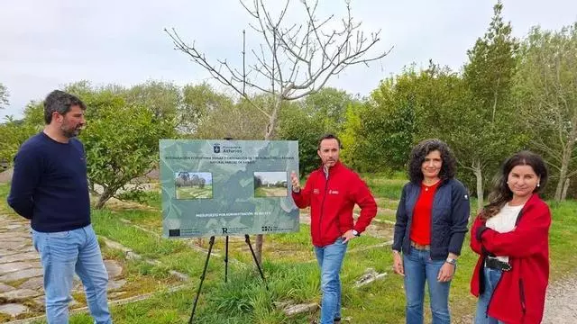 El Principado invertirá 50.000 euros en la mejora de los accesos a la playa de Barayo. Se renovará el aparcamiento del lado valdesano y se mejorará el acceso peatonal.