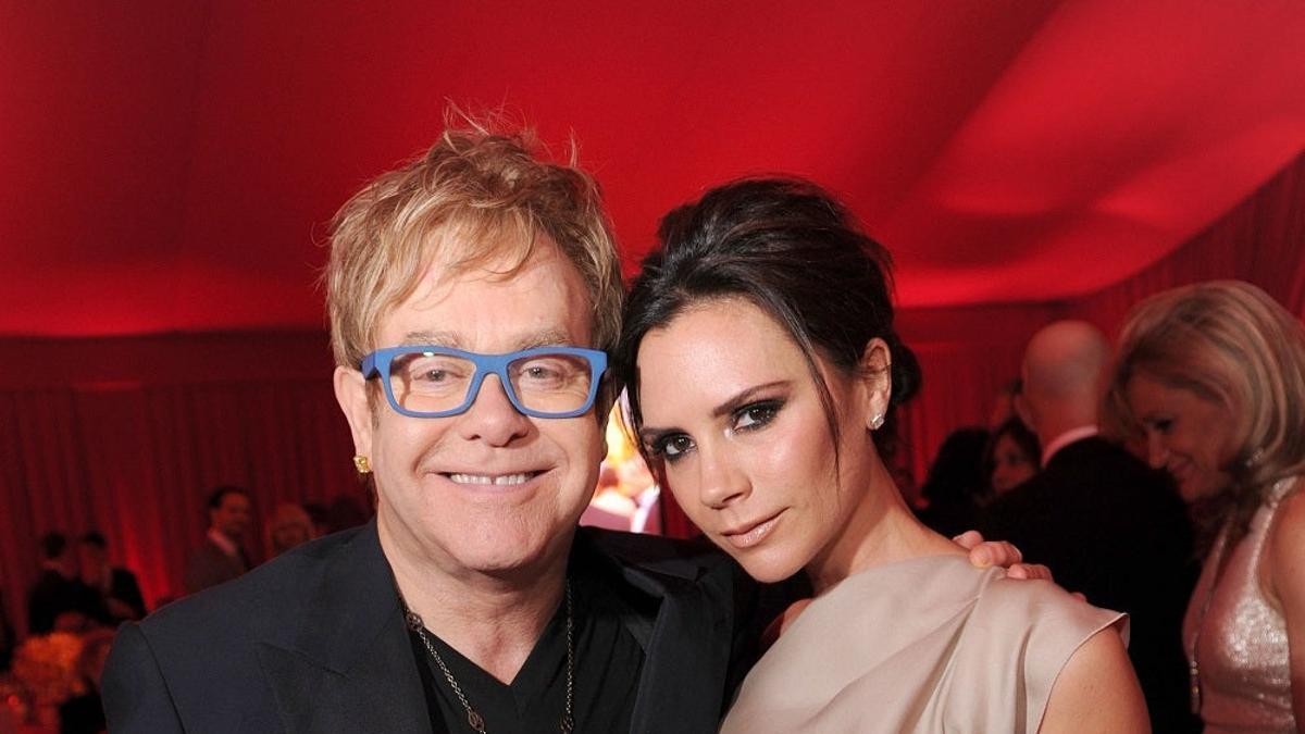 Elton John y Victoria Beckham