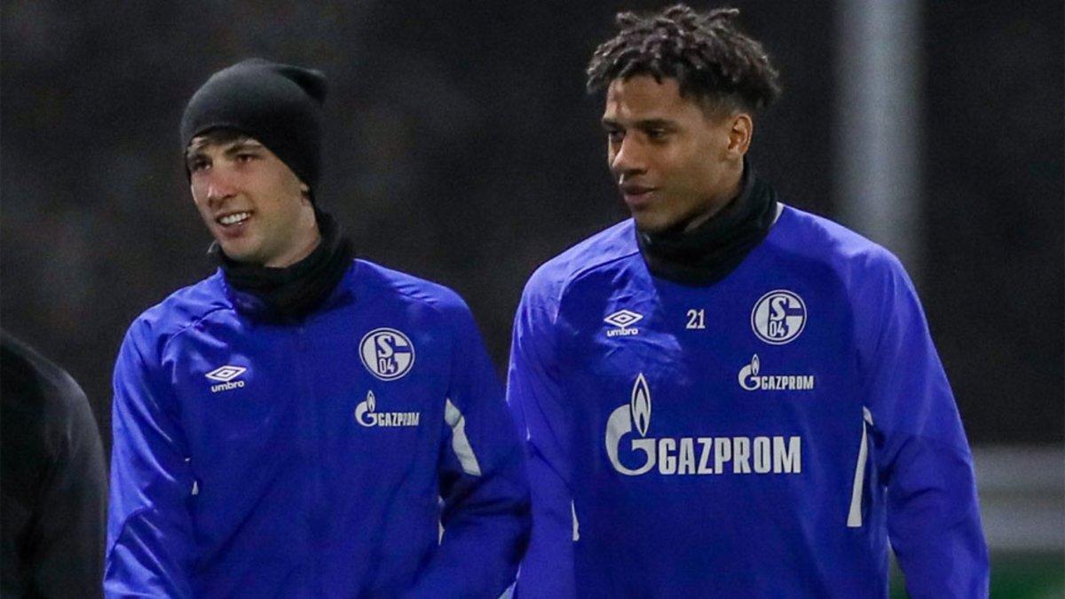 Todibo y Miranda comparten vestuario en el Schalke 04