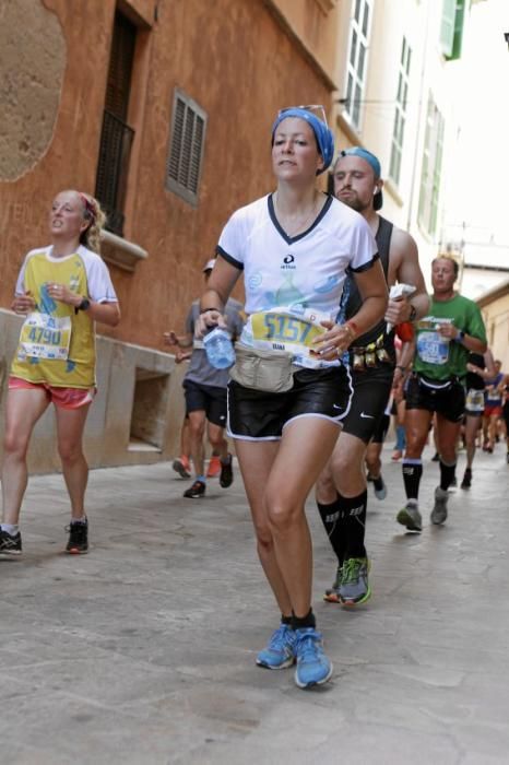 9.000 Läufer aus 49 Ländern gingen am Sonntag den 15.10. an den Start. In der Marathon Disziplin gingen die Deutschen leer aus.