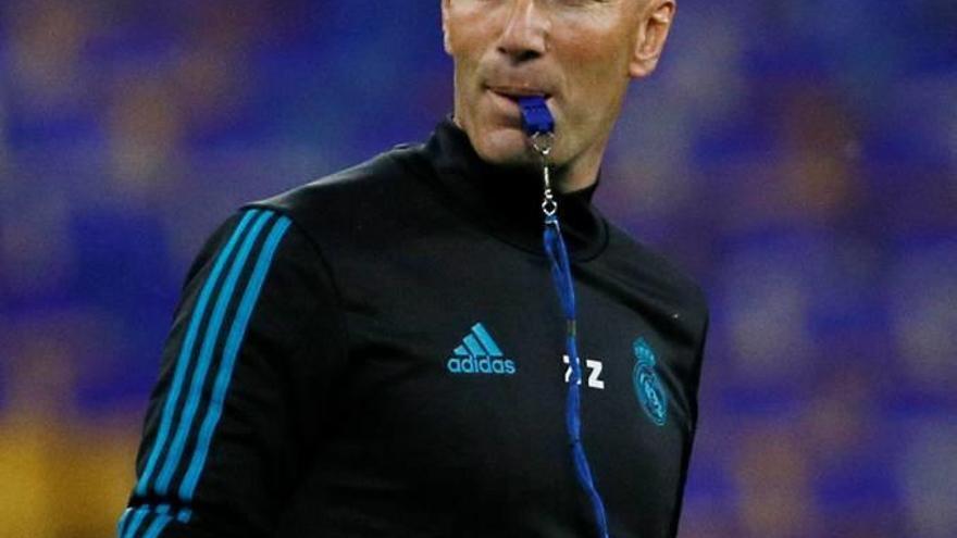 Zidane: &quot;Pueden decir que somos favoritos, pero sabemos que no es así&quot;