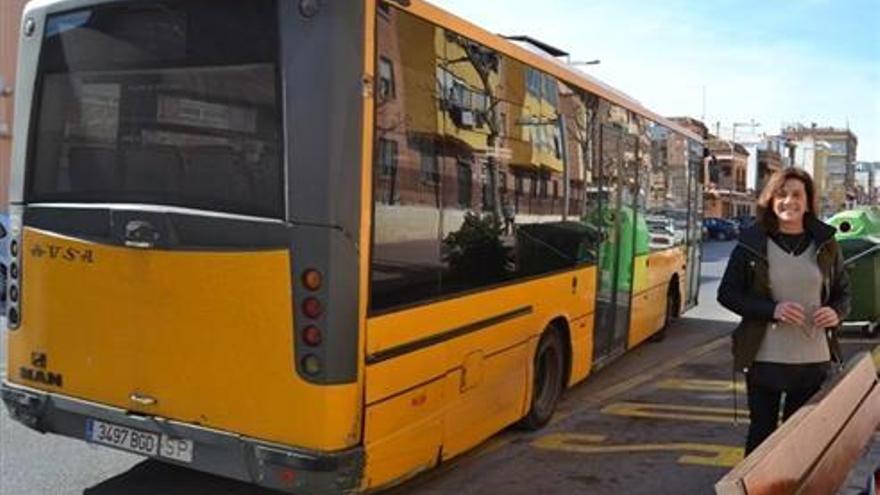 La Vall d&#039;Uixó da voz a los vecinos para mejorar el autobús urbano