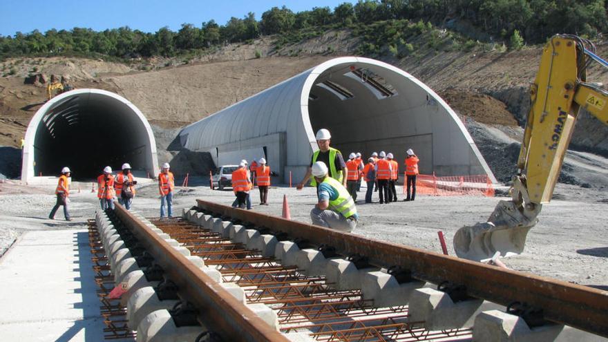 TP Ferro reclama 300 milions d&#039;euros més a l&#039;Estat per la fallida de l&#039;AVE a França