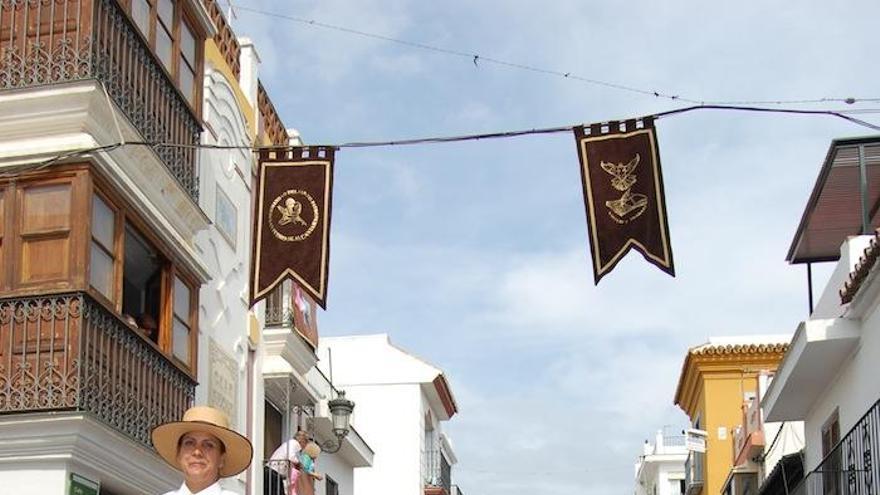 En el desfile no faltaron caballistas ataviados con los trajes típicos que dieron color al recorrido.