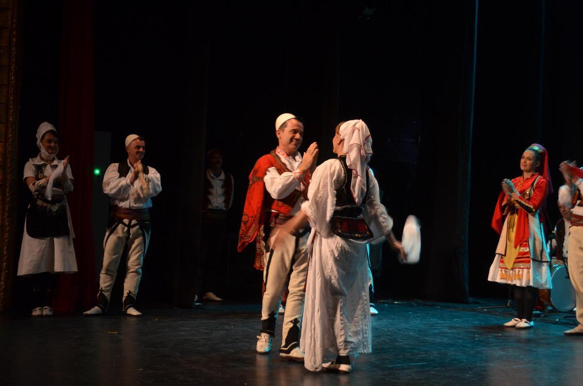 El Festival Internacional de Folklore en Benavente, en imágenes