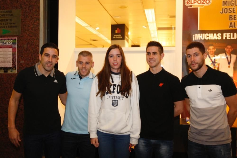 Escaparate para los campeones de Fútbol Sala