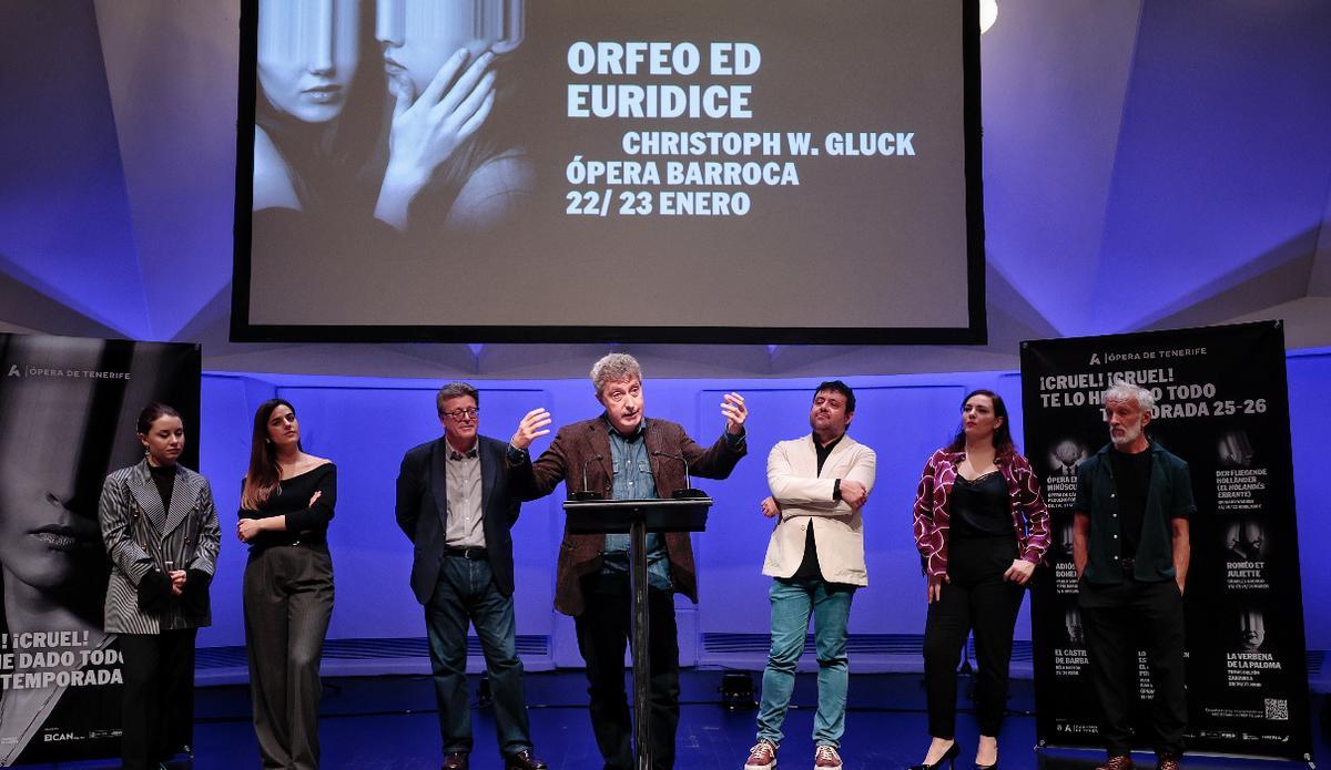 Un instante de la presentación de la nueva ópera.