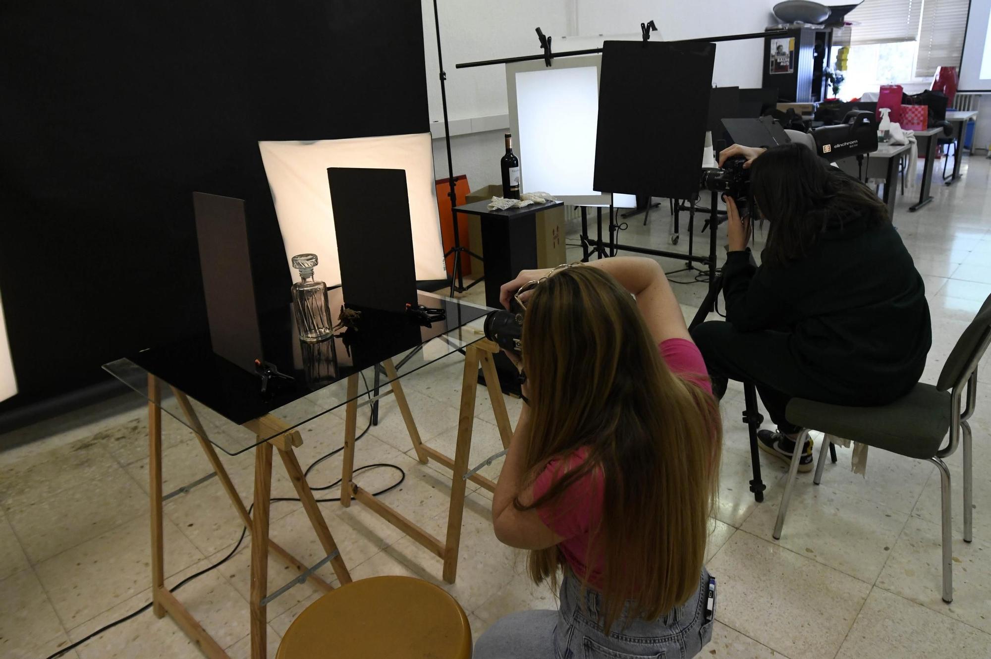 Así lucen las clases de la Escuela Superior de Diseño de la Región en la Facultad de Medicina de la UMU