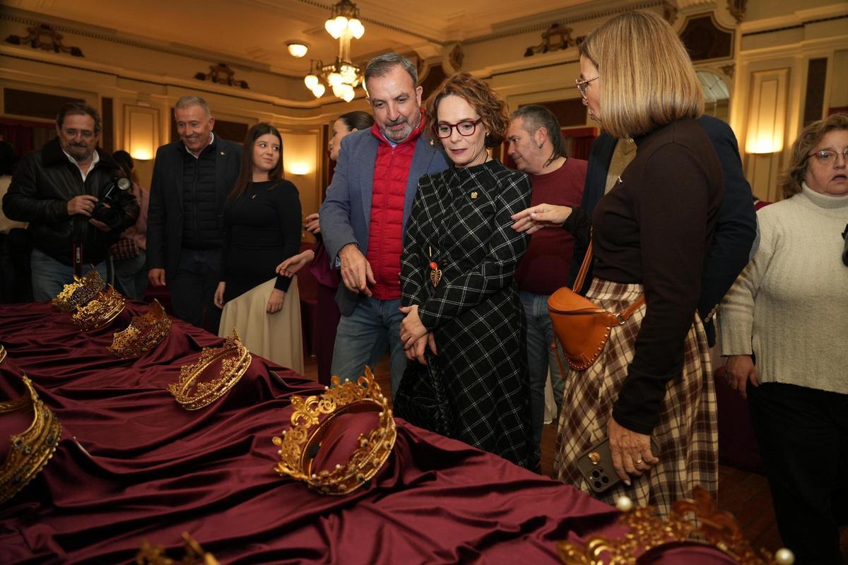 Galería de imágenes: La Ordre Bellatora reúne las joyas de 22 Na Violants de la historia de la Germandat