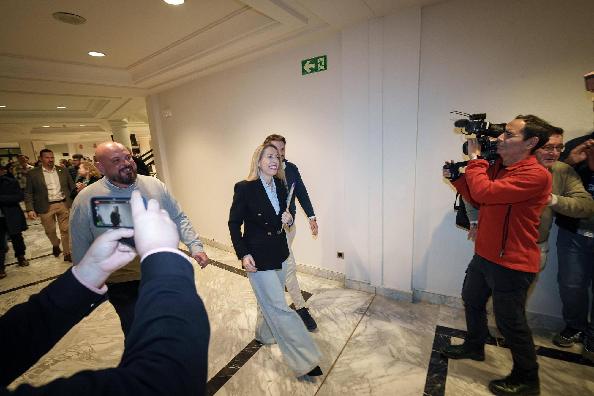 FOTOGALERÍA | María Guardiola gana las elecciones