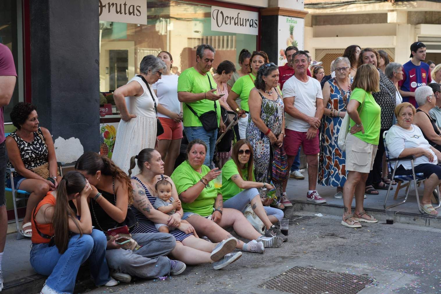 El Grau da inicio a las fiestas de Sant Pere con pólvora, bous y música