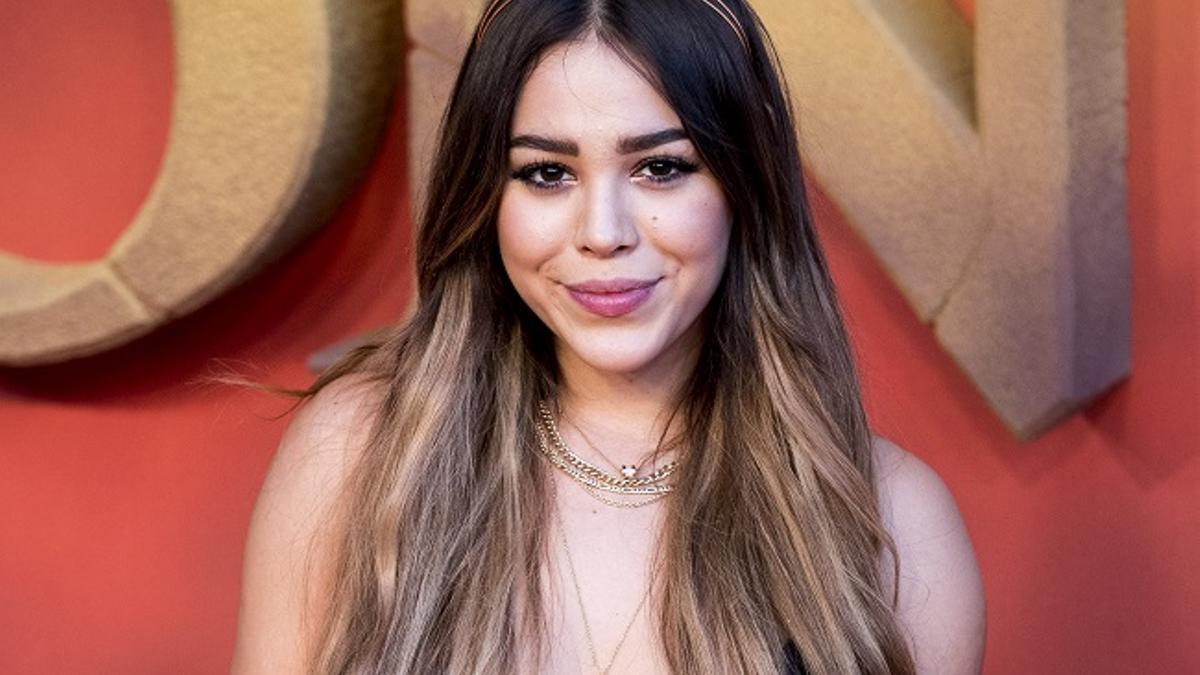 La actriz Danna Paola, durante la 'première' en Madrid de 'El Rey León'