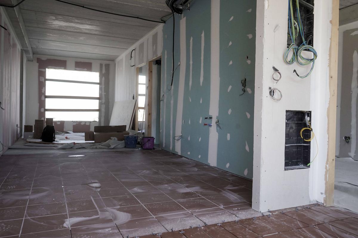 Visita a les obres de l'edifici d'habitatge cooperatiu en cessió d'ús de Manresa, La Bertrana