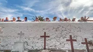 Día de Acción de Gracias en el cementerio Traslarena