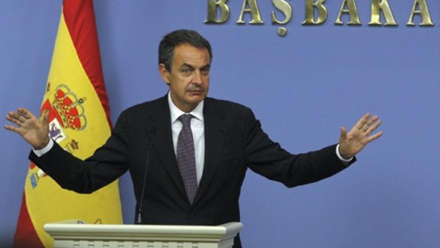 Zapatero: "Vamos a soportar estas tensiones"