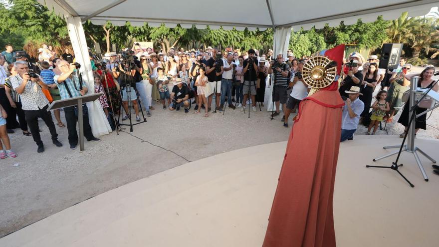 La Dama que todos quieren