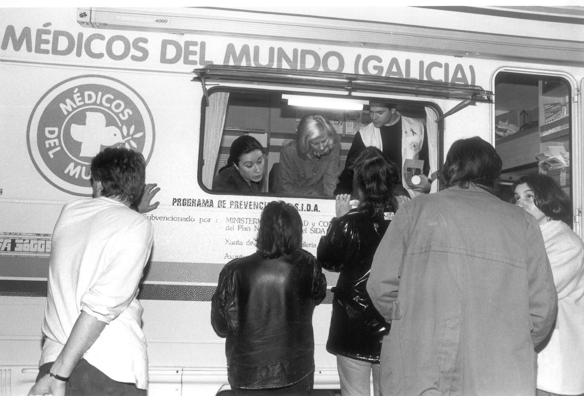 Acto del programa de prevención del VIH del concello de Vigo en los años 90