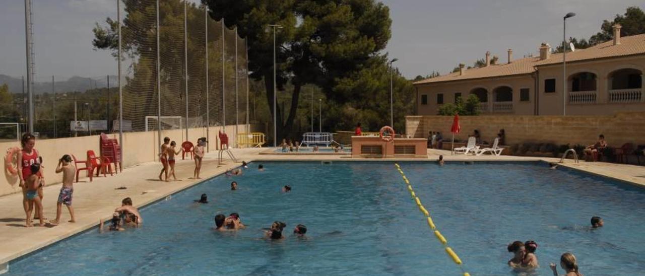 Imagen de archivo de la piscina municipal de la localidad de Pòrtol.