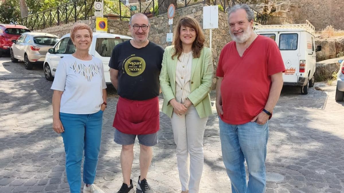 Concejalas de Compromís con integrantes de Adetursa.