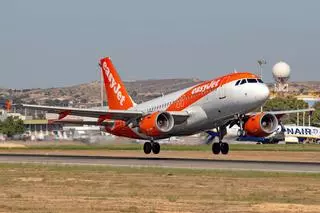 EasyJet reabre su base en el Aeropuerto de Málaga para este verano