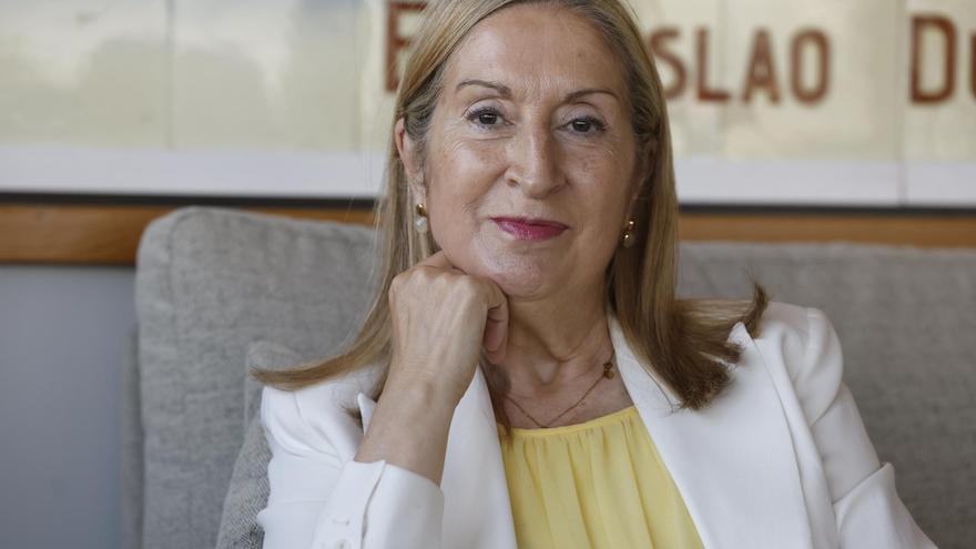 Ana Pastor abandona la política para presidir la mutua de los profesionales sanitarios